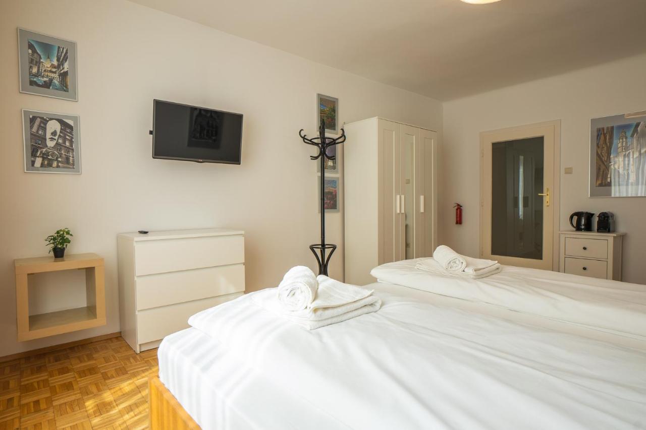 Living - Stephansdom Apartament