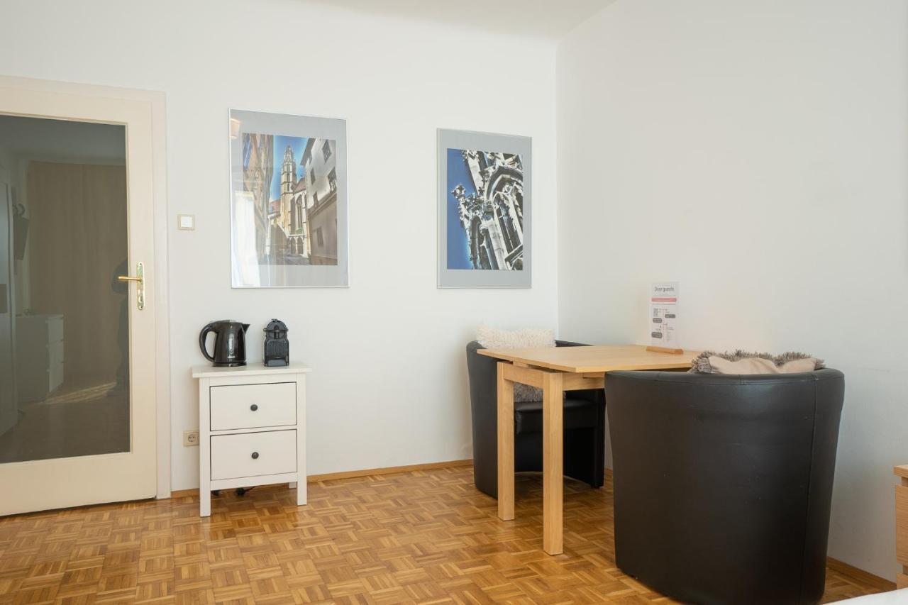 Apartament Living - Stephansdom Wiedeń