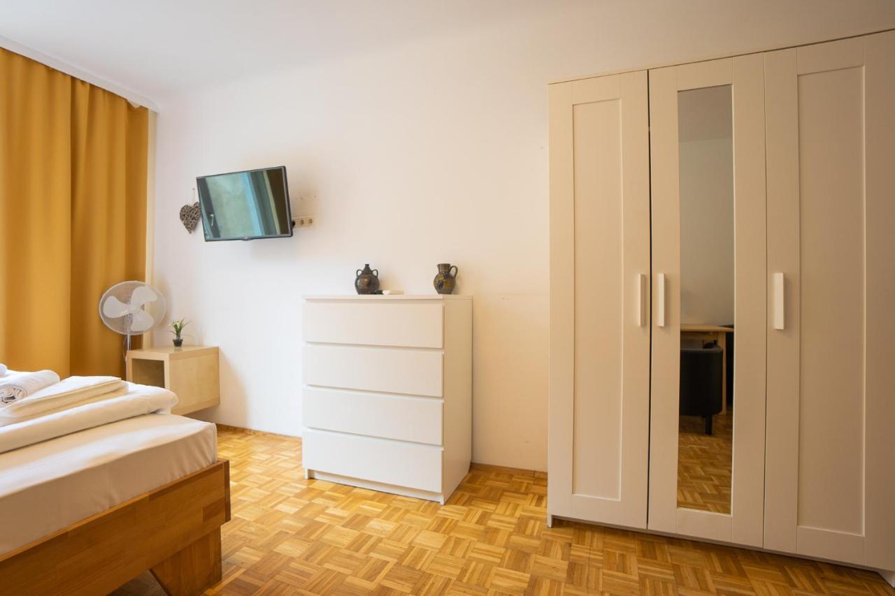 Living - Stephansdom Apartament